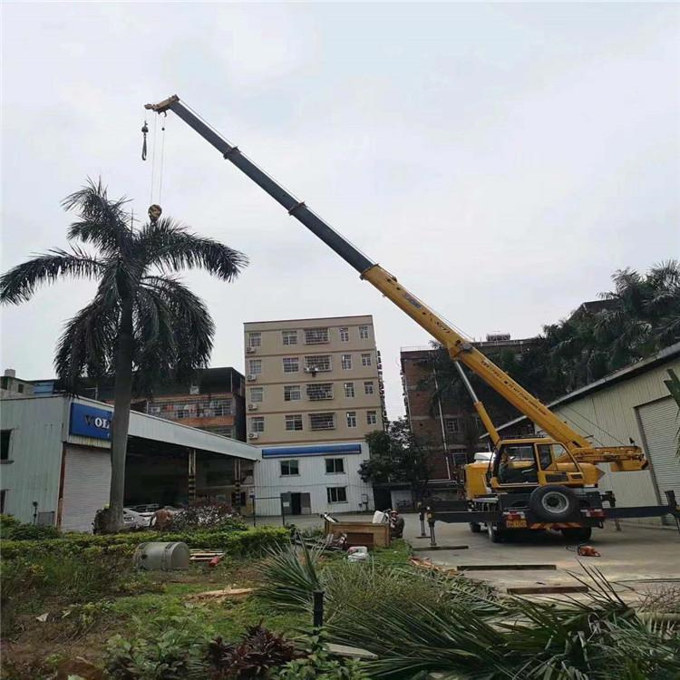 津南吊车出租厂家对于出租方与租借方吊车租用的注意事项